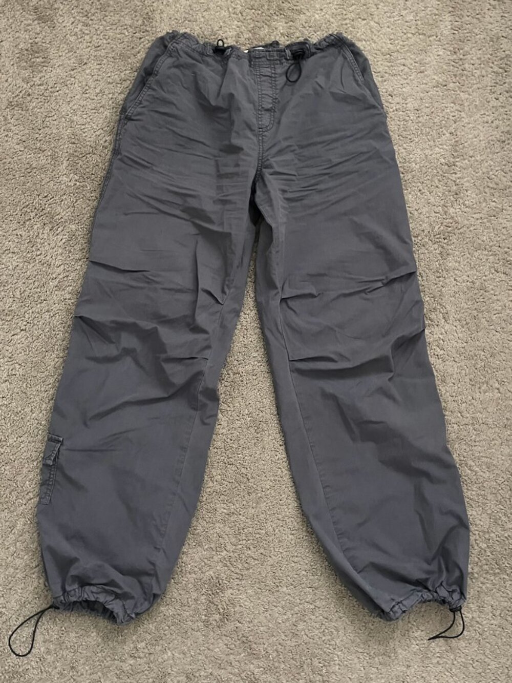 Garage Grey Low Rise Baggy Cargo Pants!